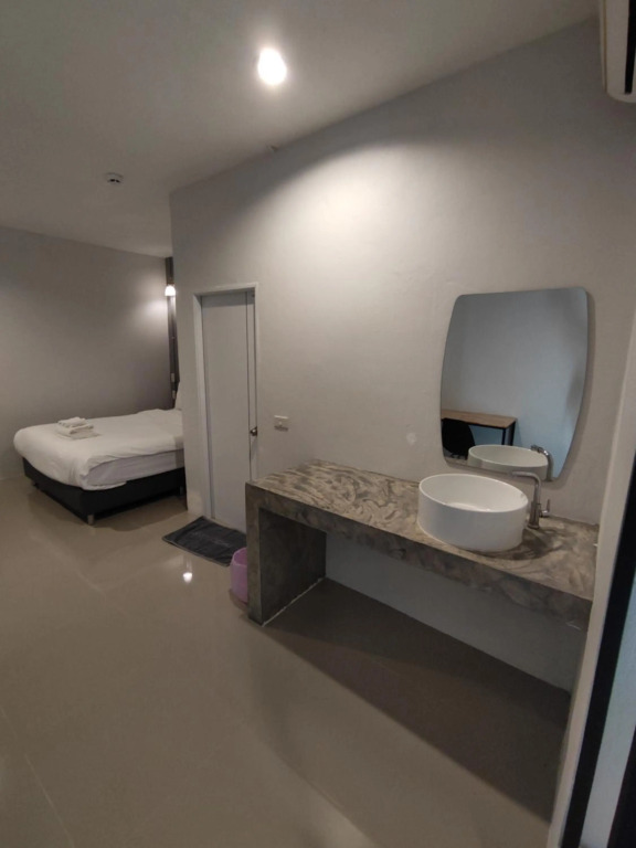 Life Hotel Rongkhun - White Temple Chiangrai