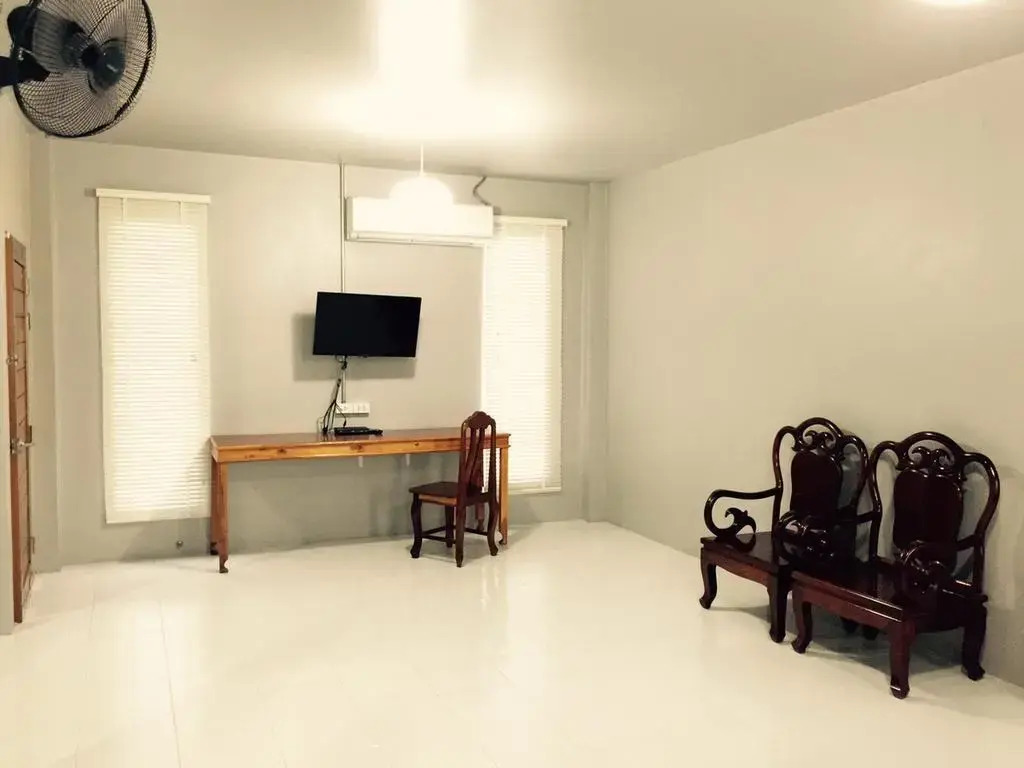 Siri Guesthouse @ Surat Thani