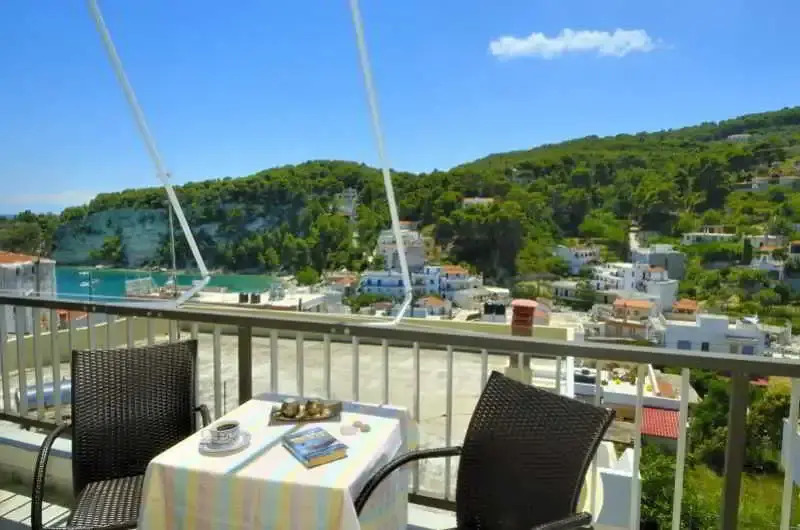 Ilias Studios - Rooms
