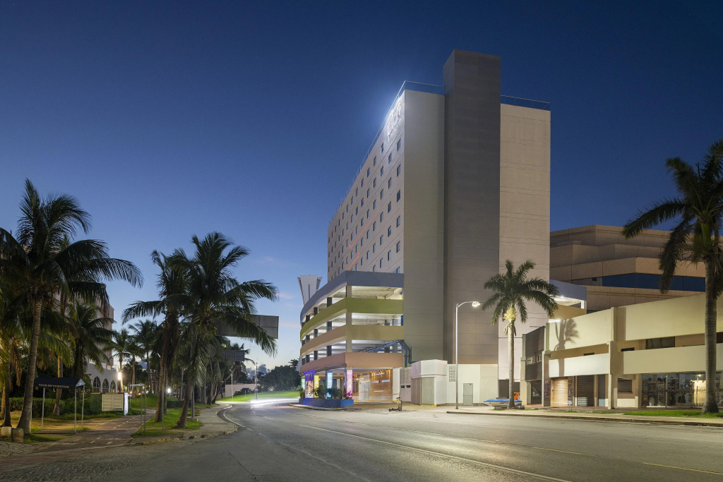 Aloft by Marriott Cancun