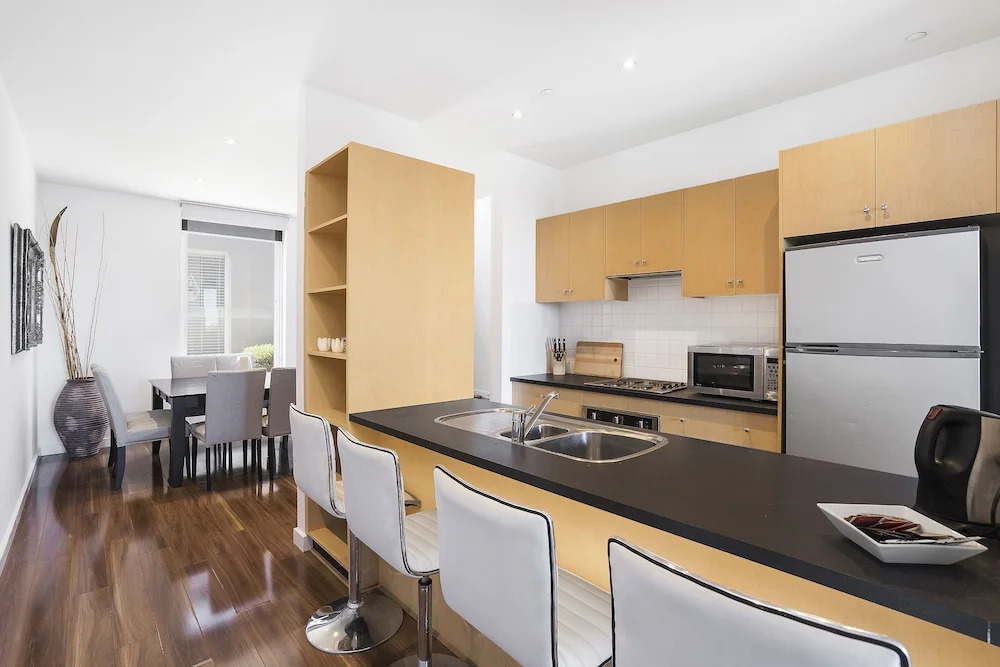 Roomerang at Montague Tower