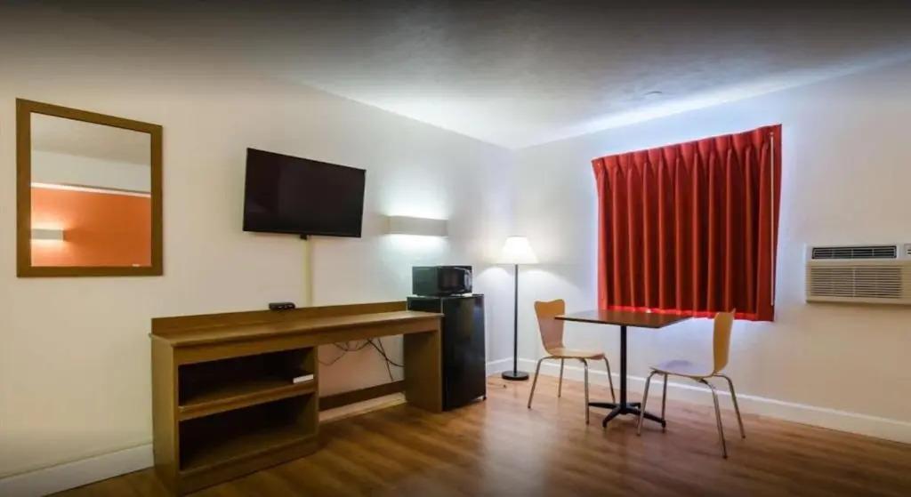 Rodeway Inn