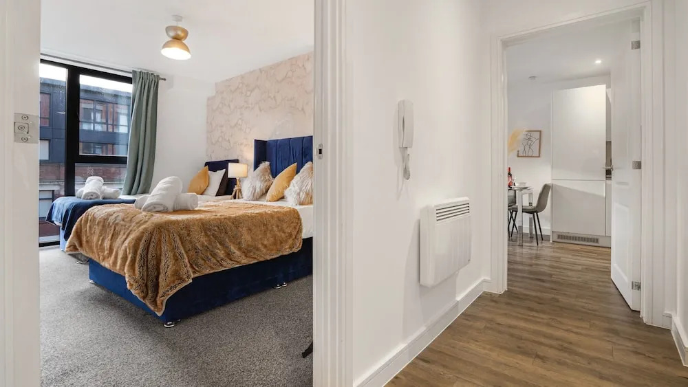 Oceanic Bliss Sleeps 7 With Netflix
