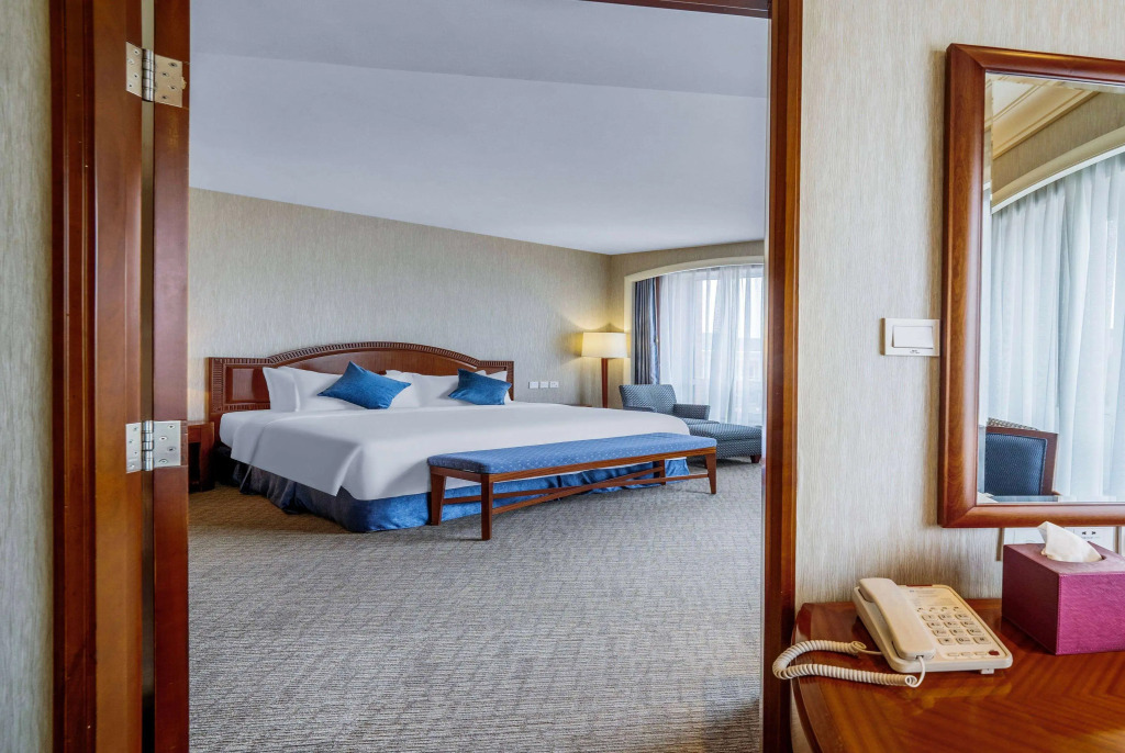 Wyndham Beijing North Hotel