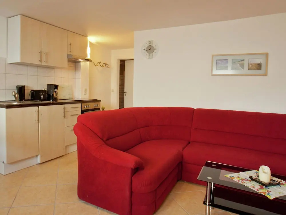 Quaint Apartment with Garden in Rerik