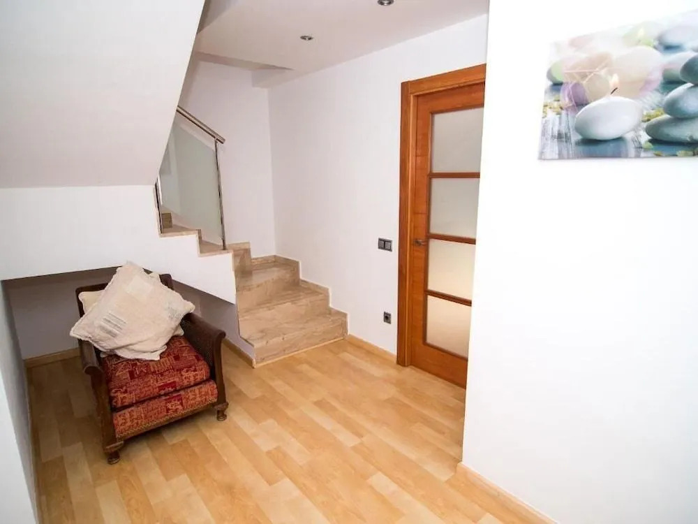 Lucas House Apartments by Sitges Group