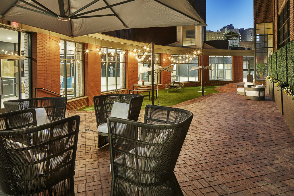 Hotel Indigo Cleveland Downtown by IHG