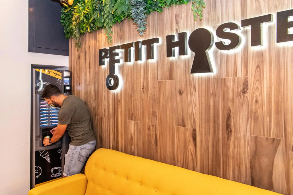 Petit Hostel La Latina