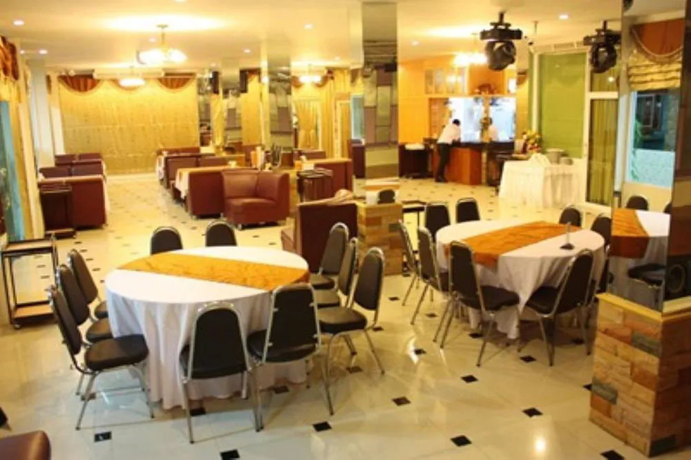 Sky Park Hotel
