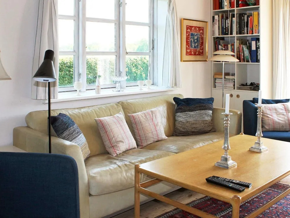 Cozy Holiday Home in Gudhjem near Golf Course