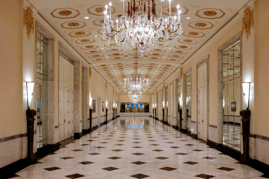 The Mayflower Hotel, Autograph Collection