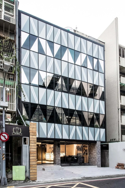 Rich & Free Hotel - Zhongshan