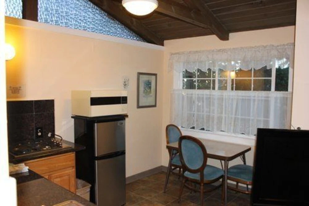 Jayes Timberlane Resort