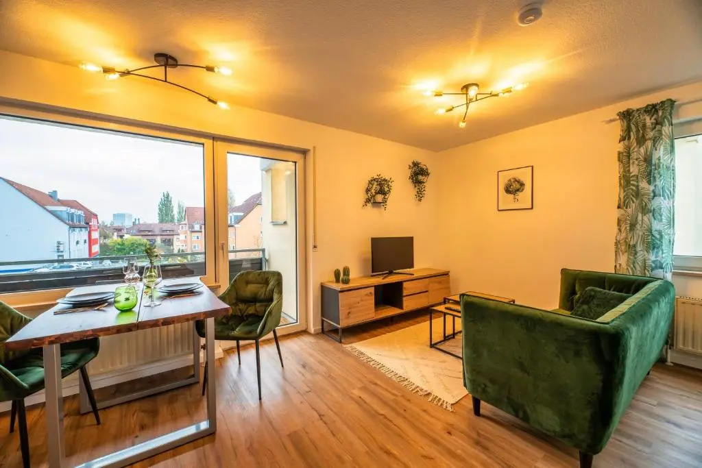 Exklusiv & Zentral: 1-Zi. Apartment mit Balkon Stellplatz