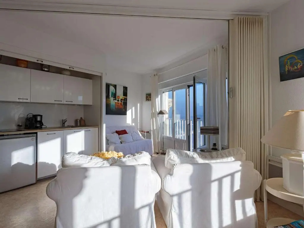 Appartement Biarritz, 1 pièce, 3 personnes - FR-1-3-483
