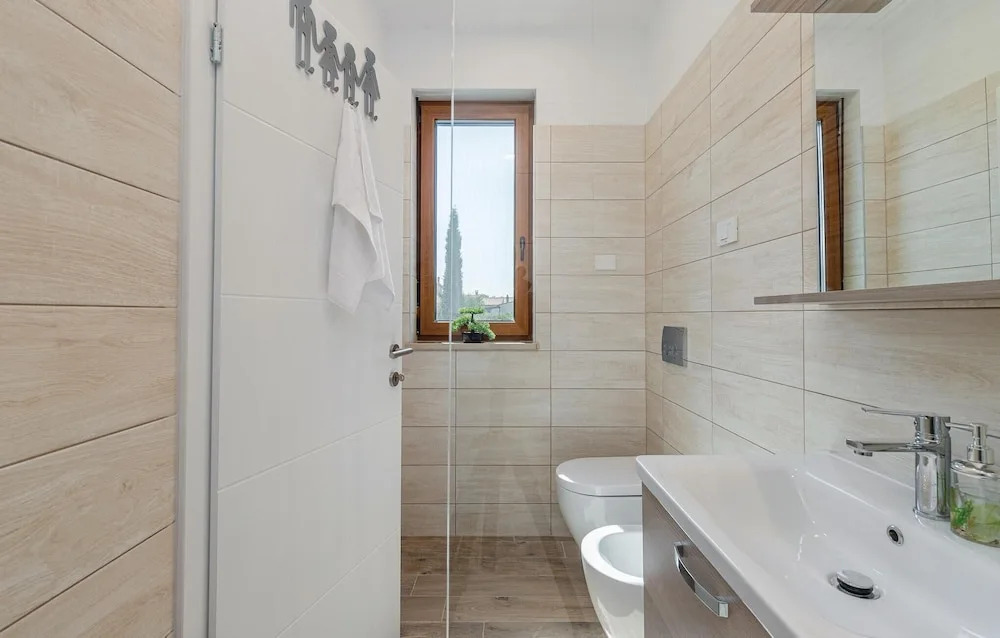 Cozy Home In Cervar With Sauna