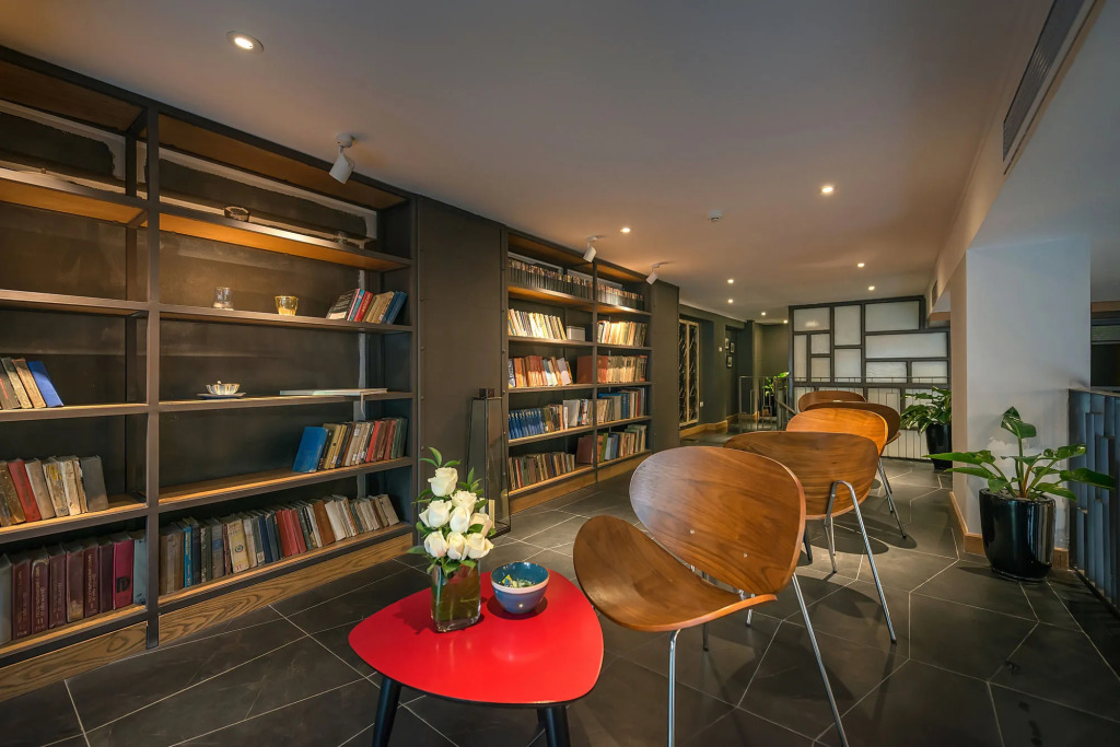 Bespoke Trendy Hotel Hanoi