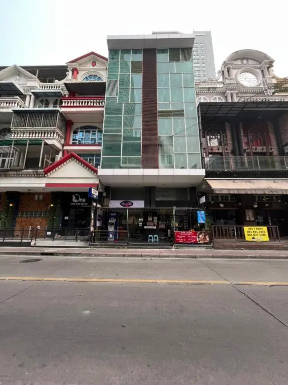Orion Rooms Sukhumvit 11