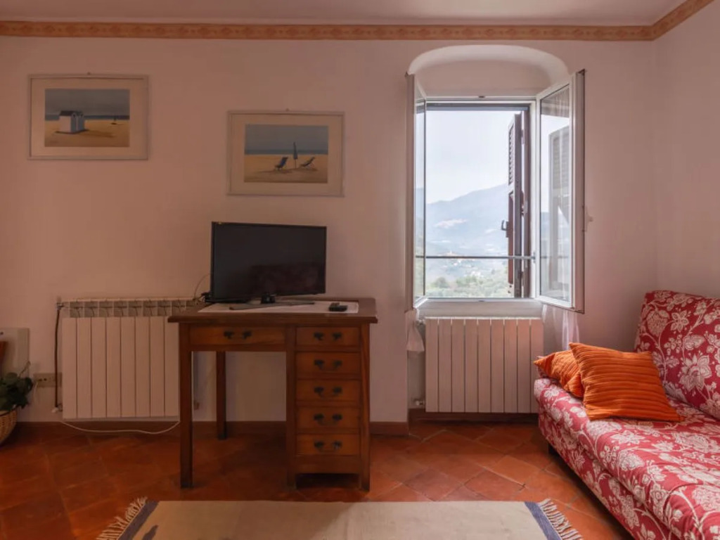 Apartment Lorenzo Civezza