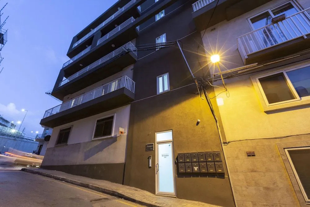 Brand NEW 3bed-hosted by Sweetstay