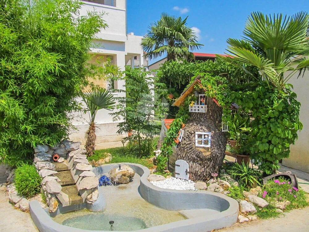 Apartment Jolanka
