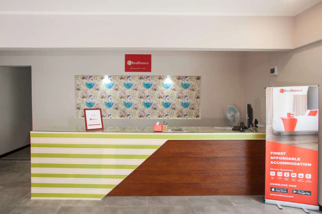 RedDoorz Syariah Plus near Banyuwangi Airport