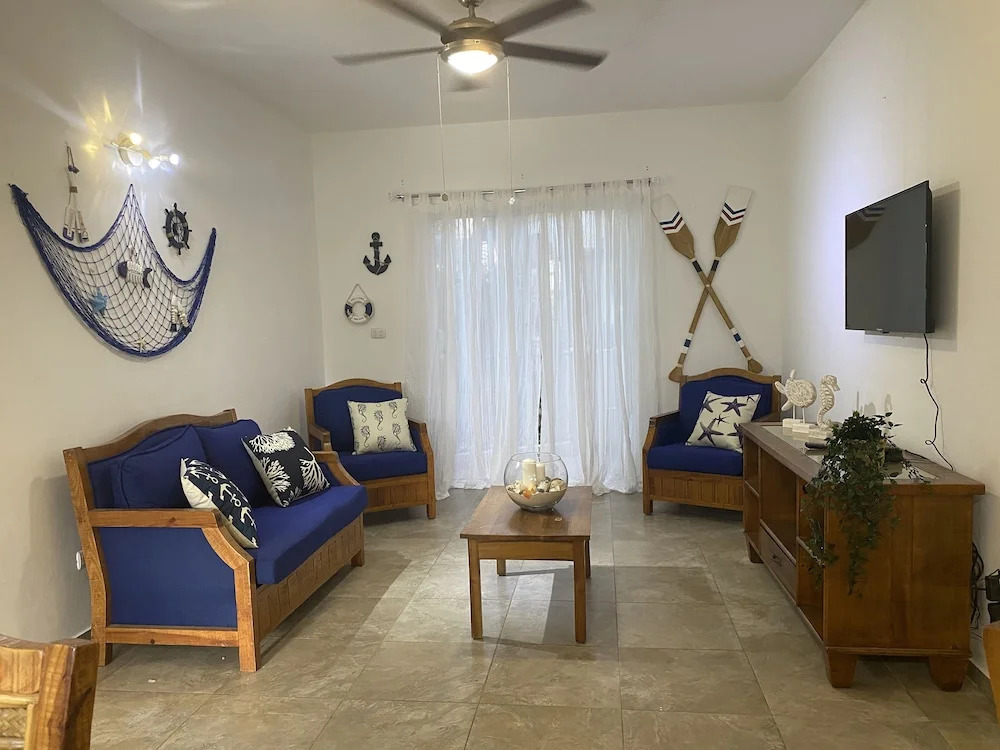 Bahia Azul Beach & Pool Apartment