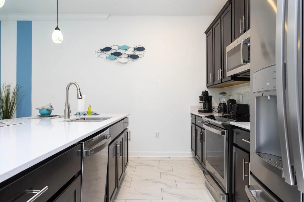 Adorable new Townhouse Near Disney