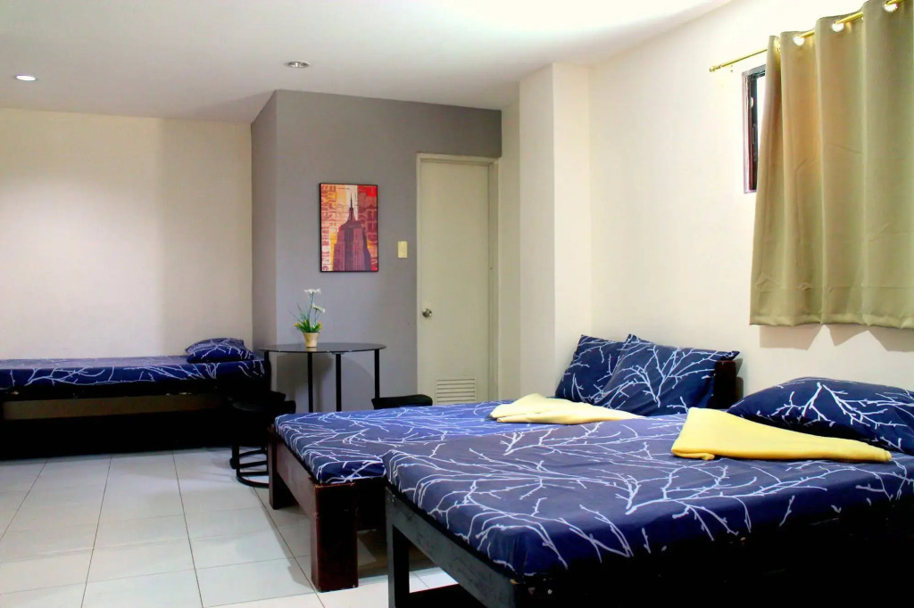 Tropical Hostel - Cebu Center