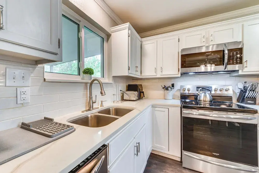 Baton Rouge Home w/ Private Patio: 2 Mi to Lsu!