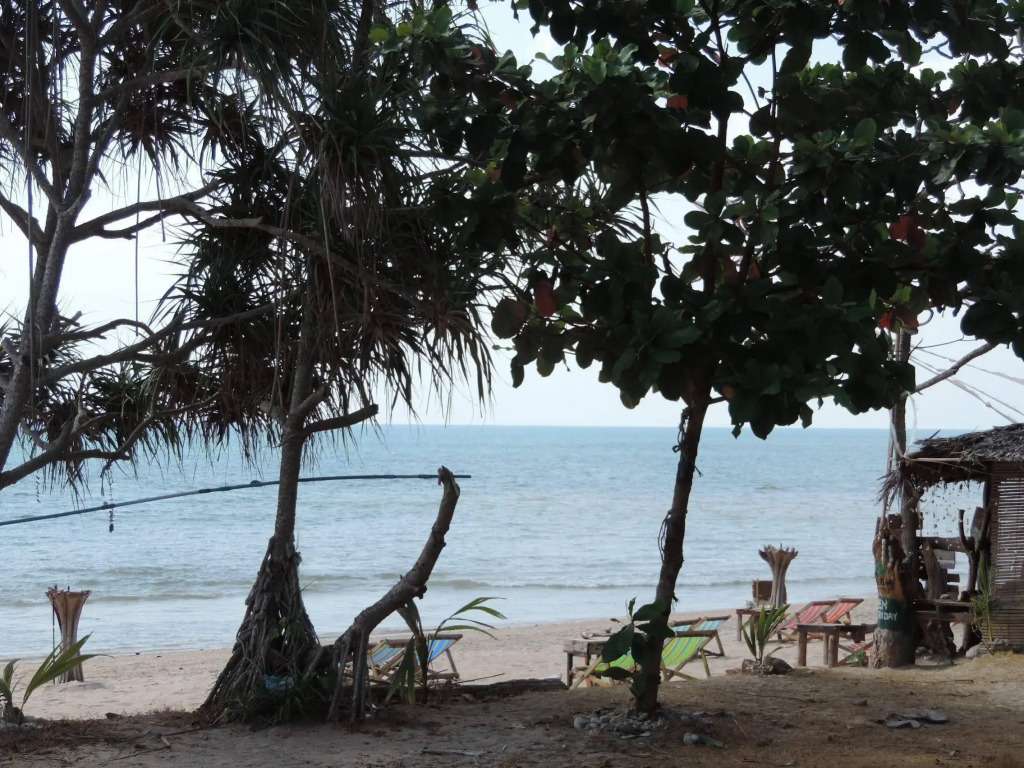 Lazy Days Bungalows