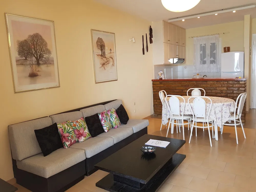 Menigos AA2 n o62 SeaView 2Bedroom