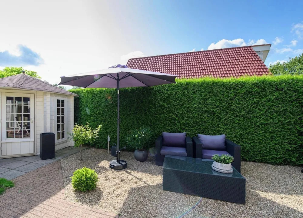 Holiday Home for Rent Near Swimming Pool and Golf Course
