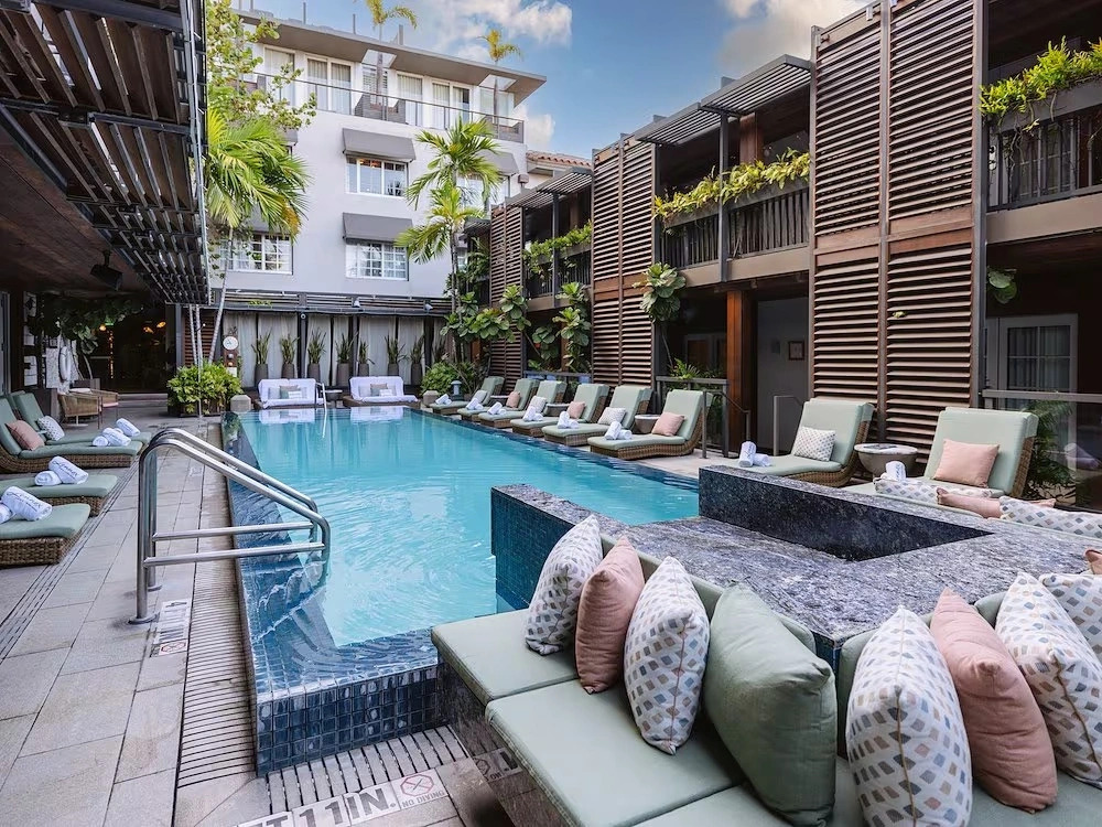 Small Luxury Hotels of the World - Lennox Miami Beach
