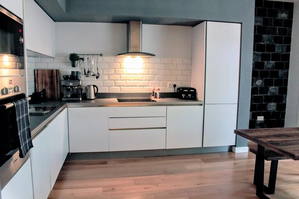 Contemporary Apartment With Garden