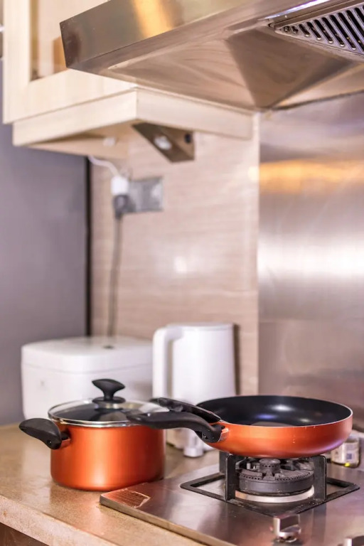 Locals Boutique Apartment Jiuzhou Port.5