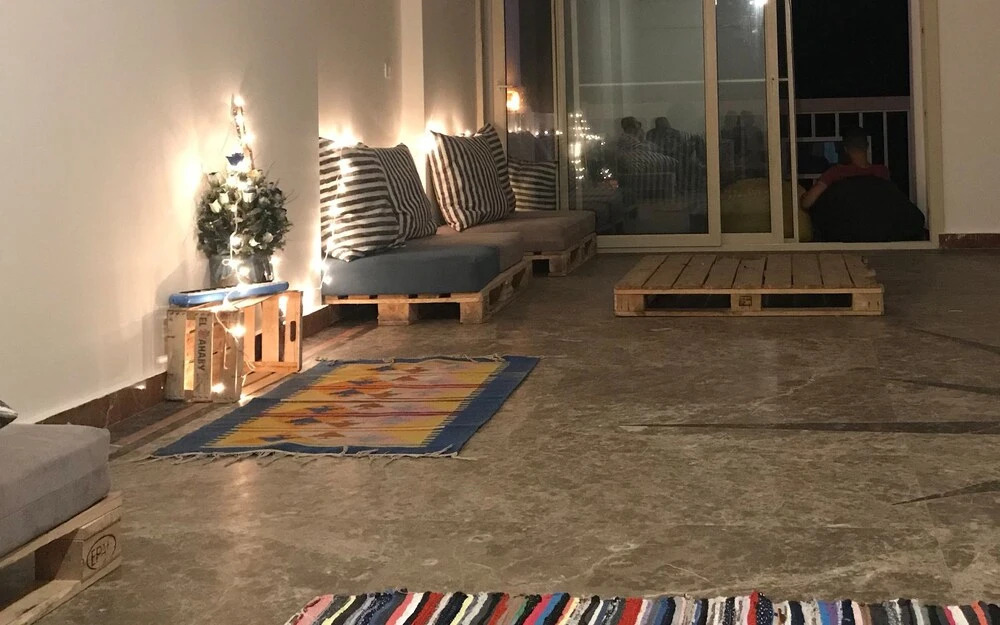 Ithaka Hostel