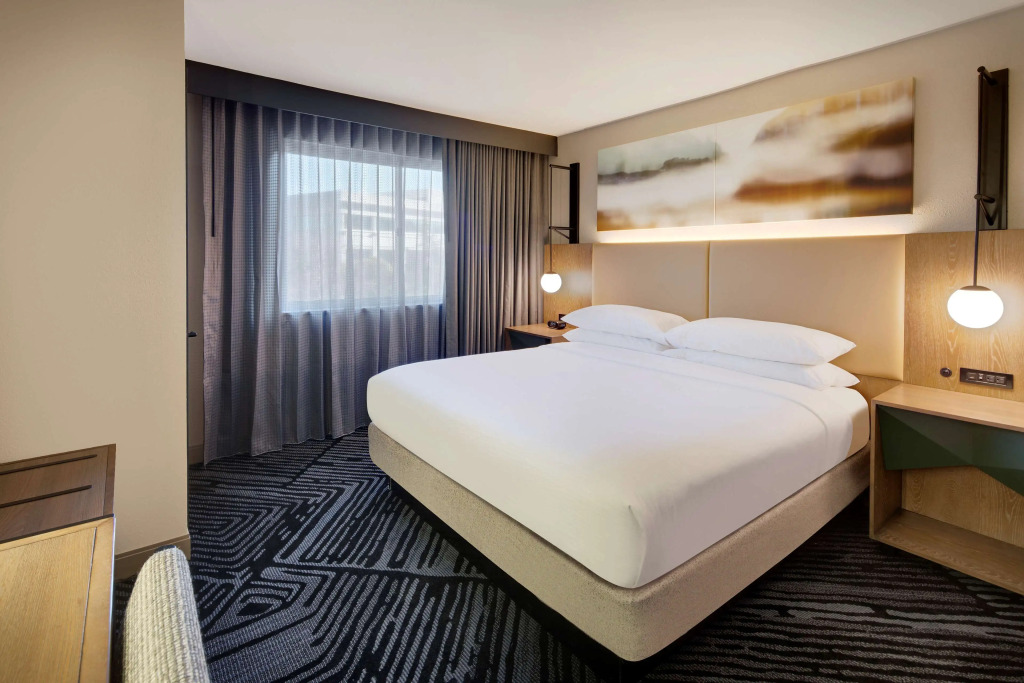 Embassy Suites by Hilton San Rafael at Marin Center