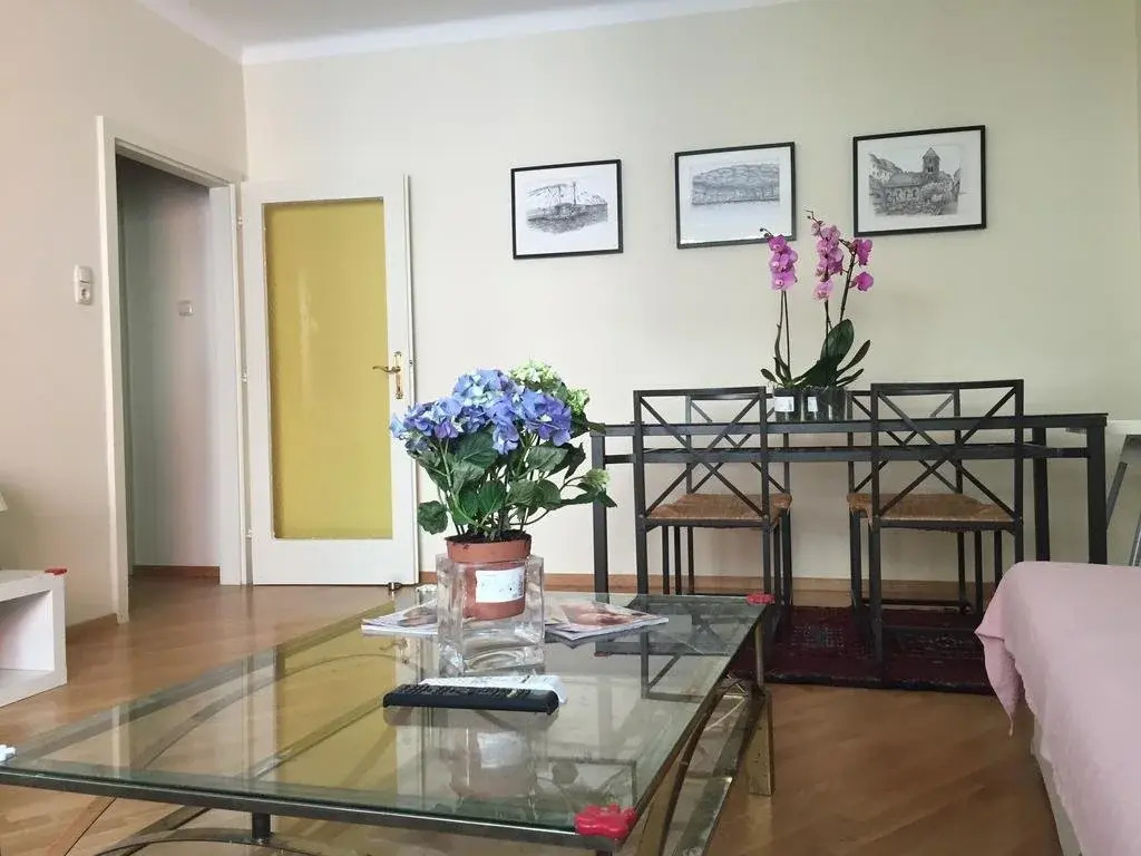 Apartment Mollard