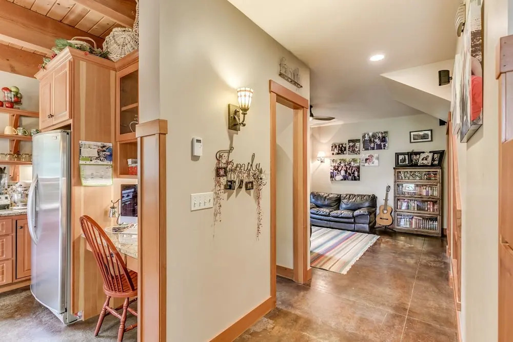 Sequim Chalet