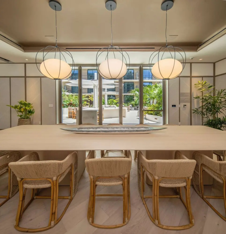 Luxury Sun Berry Residence