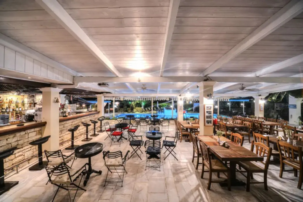 Paxos Club Resort & SPA