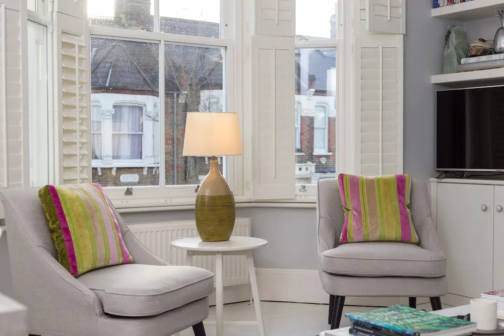 2 Bedroom Flat in Kensal Green