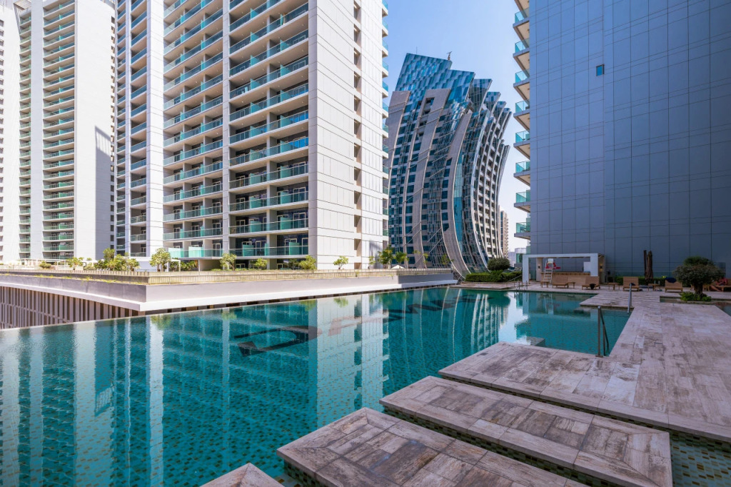 Stunning Studio Near Burj Khalifa