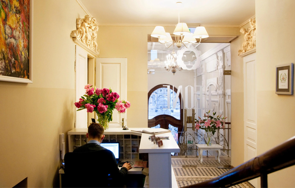 Leone Aparthotel