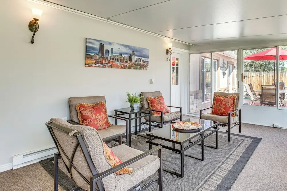 Suburban Home 9 Mi to Dtwn Denver: Outdoor Oasis!