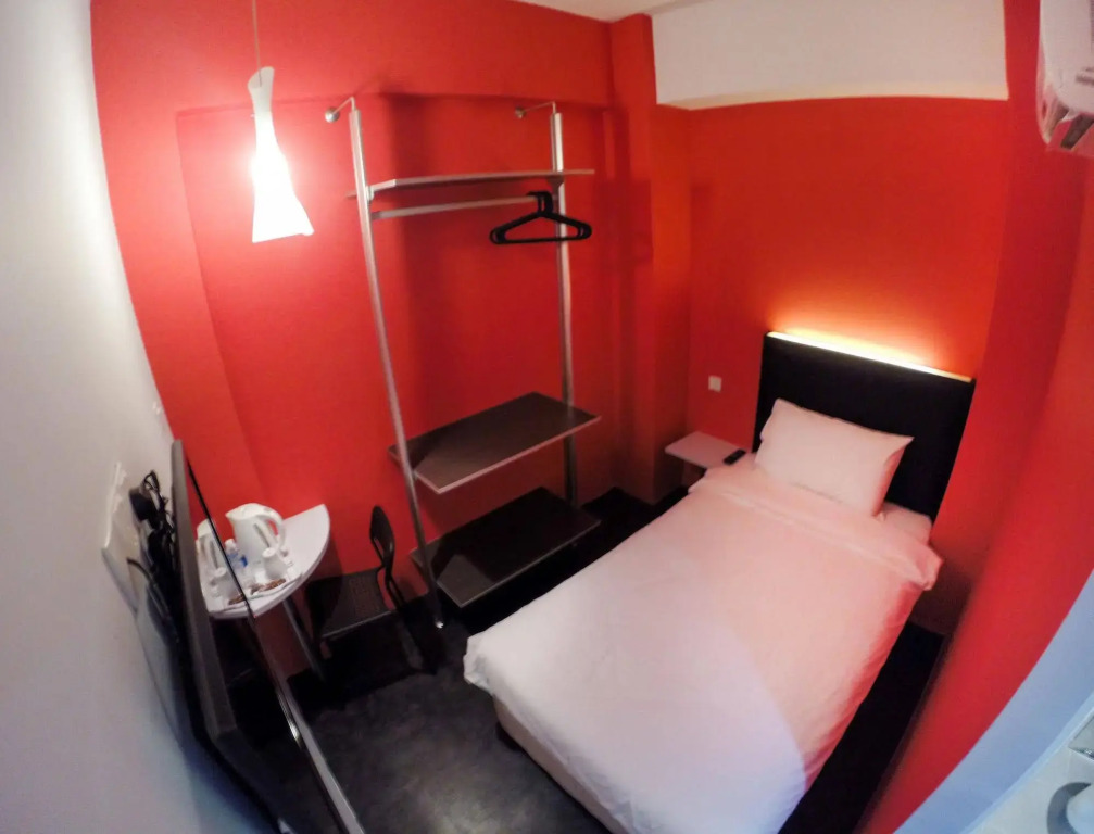 Eiffel Hotel Kelana Jaya