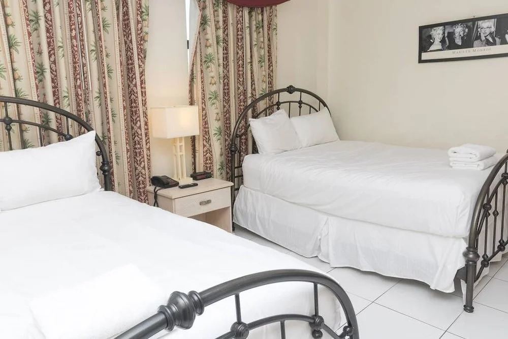 421 Studio Apartment Hollywood Beach