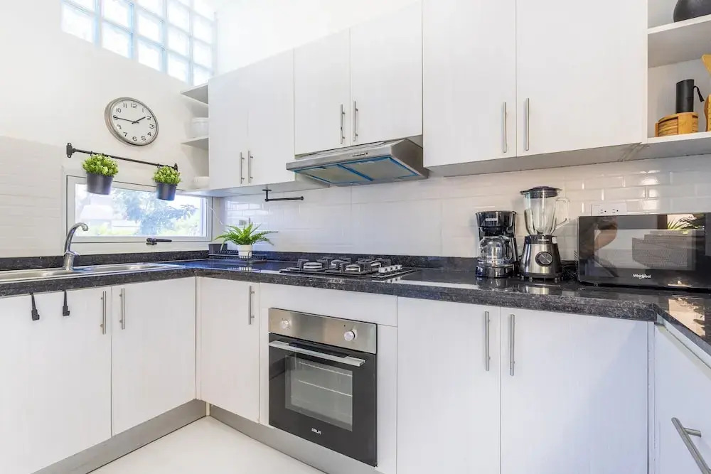 New Stylish 3BR Villa With Private Pool Terrace