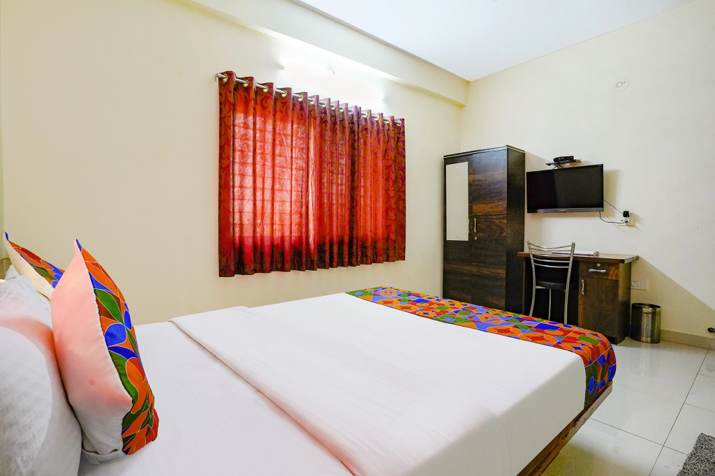 FabHotel Himalay
